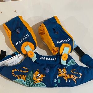 (Brand new never used )Nabaiji Blue and Orange Swim Vest with Tiger Design